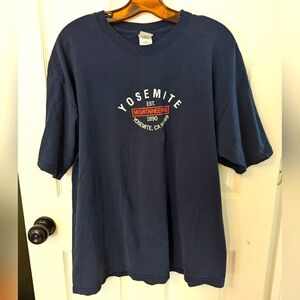 Yosemite National Park mountain climbing shirt, Men's xl